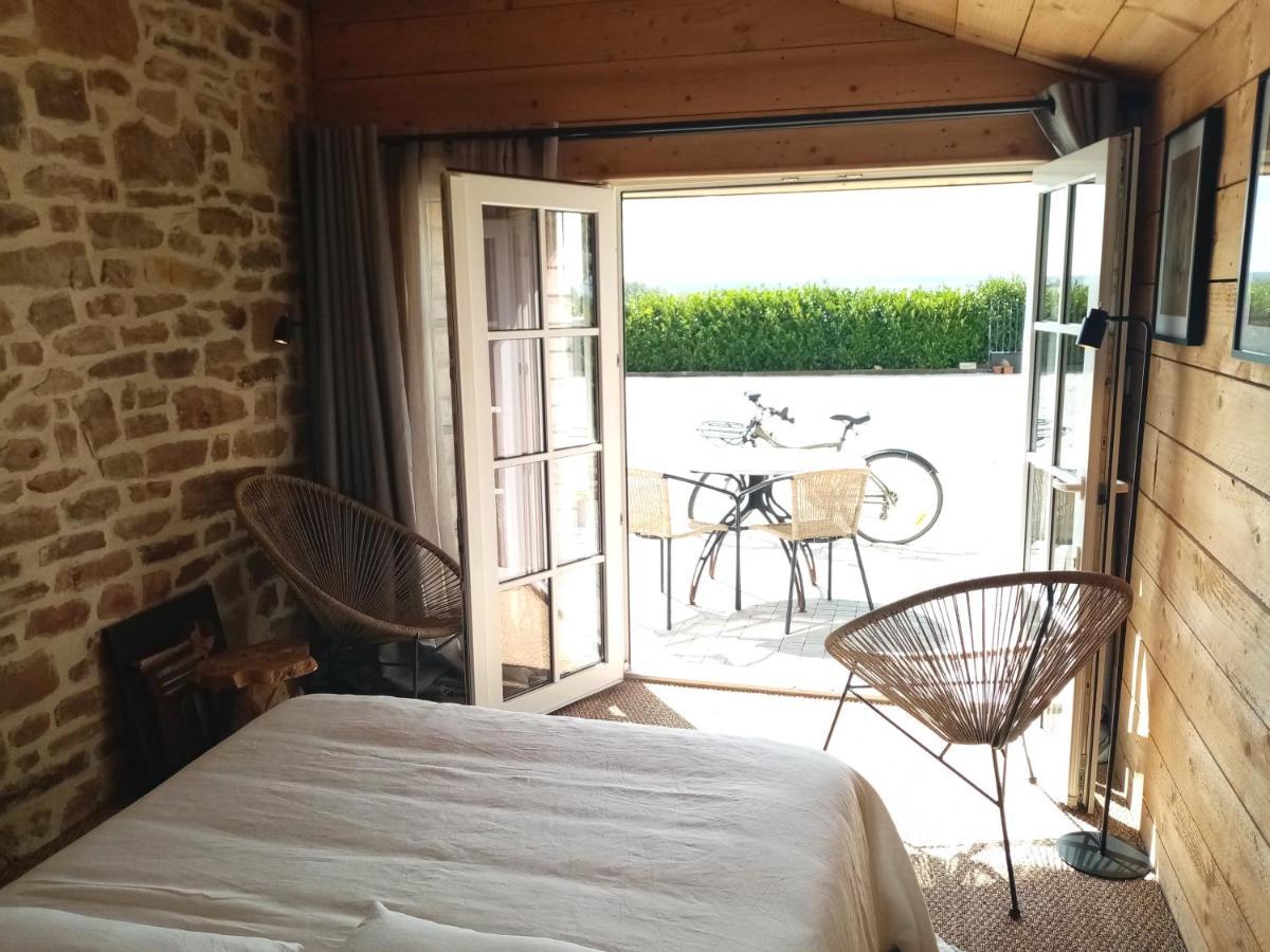 Hotel Galerie, Tumulus De La Hogue Fontenay-le-Marmion Exterior foto