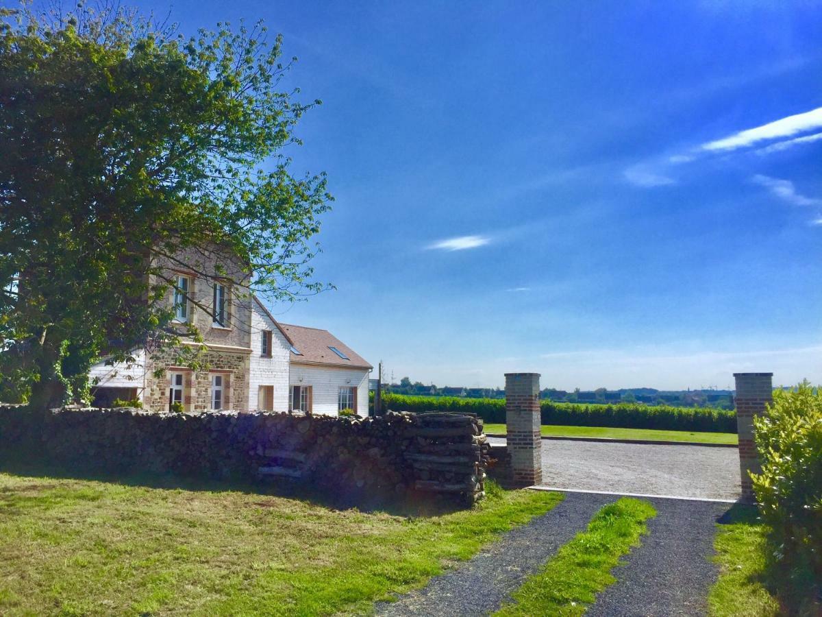 Hotel Galerie, Tumulus De La Hogue Fontenay-le-Marmion Exterior foto